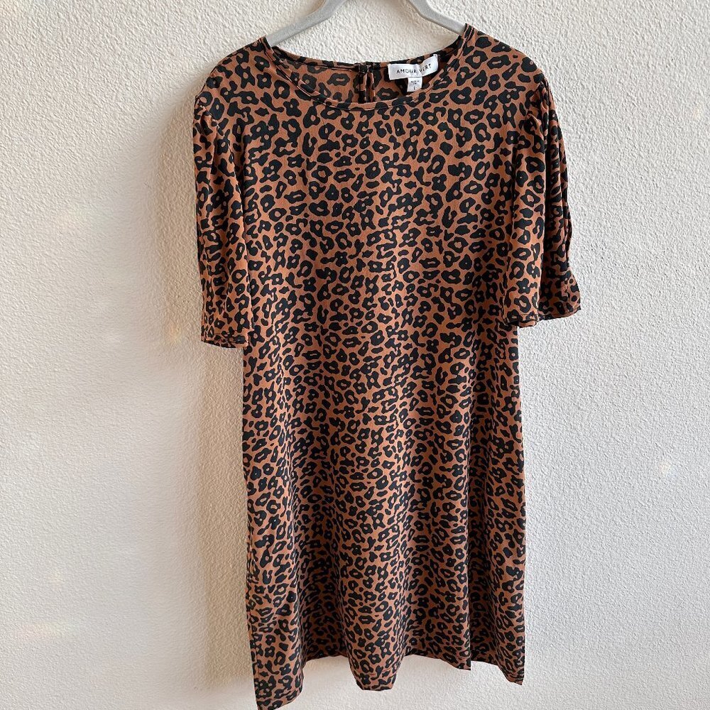 Amour Vert Washable Silk Leopard Print Shift Dress in Size Large - NWOT